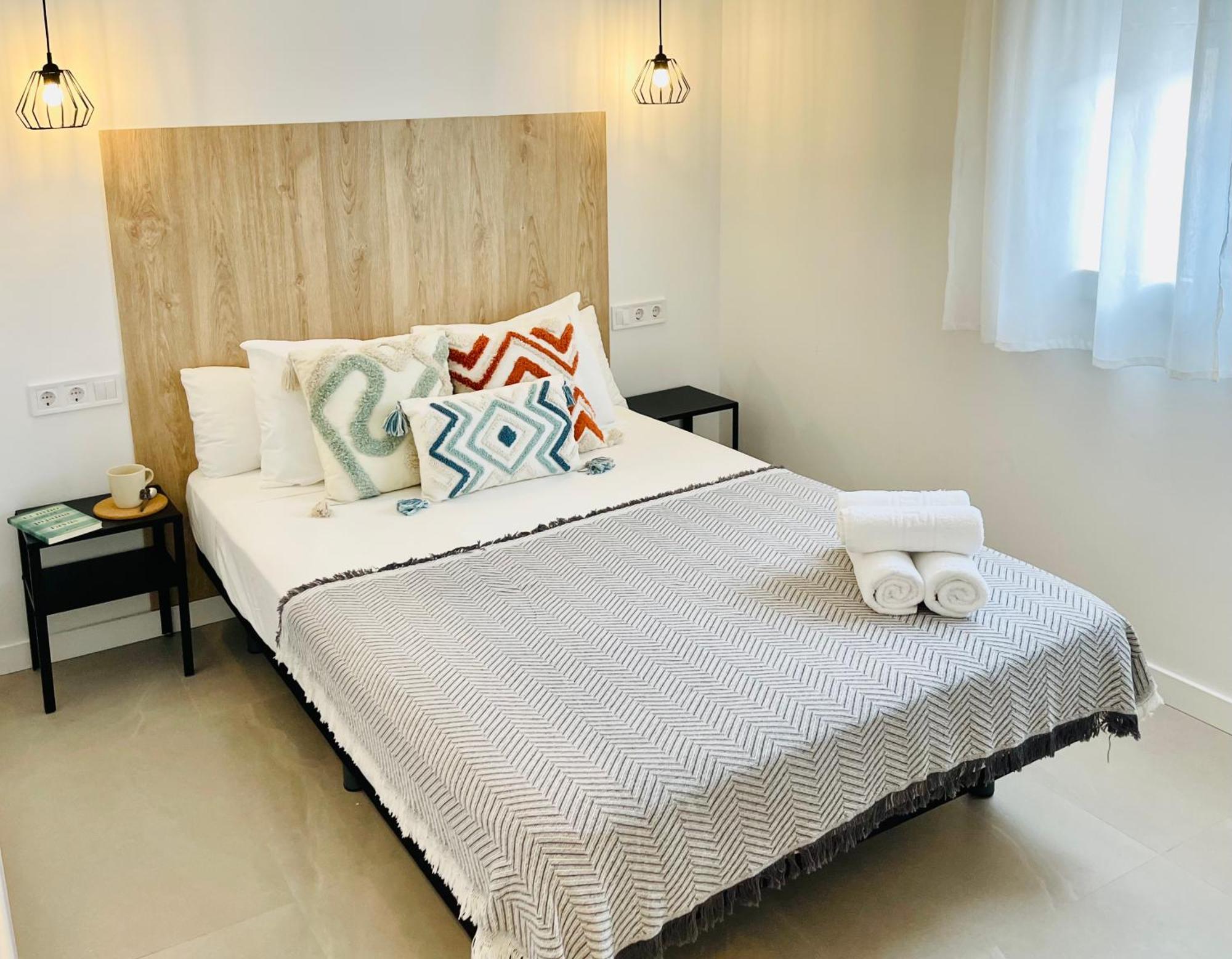 Solaz Malaga, Shared Apartment Екстер'єр фото